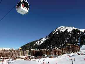 LA PLAGNE LOCATION pieds des pistes