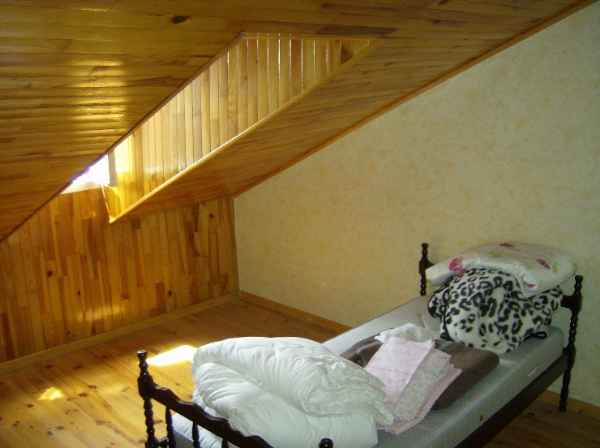 LA MOTTE D'AVEILLANS MAISON