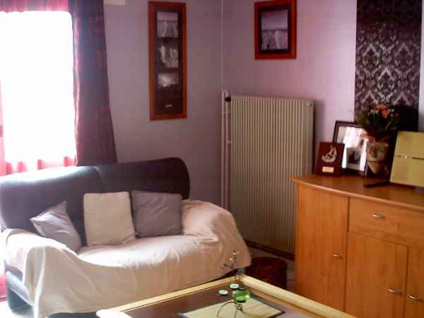 PONT DE CLAIX APPARTEMENT T4