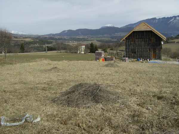 CLELLES TERRAIN