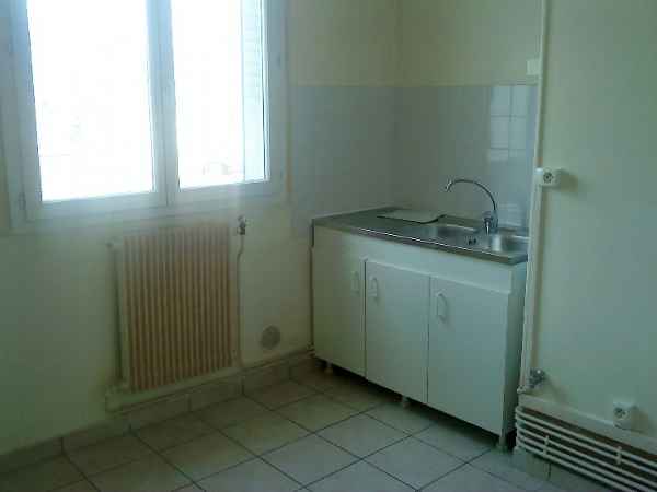 ST EGREVE T3