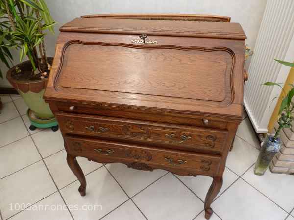 secrétaire ou meuble de bureau