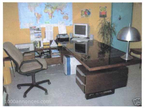 Bureau en chêne foncé 