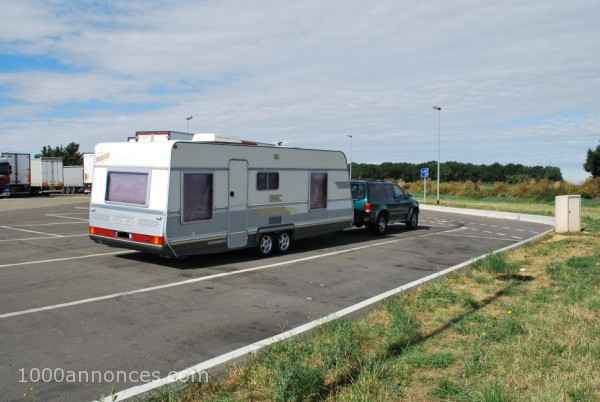Caravane, Camping