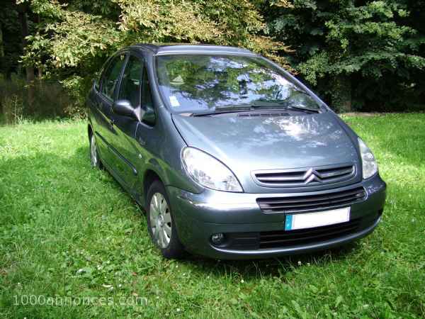 Automobile