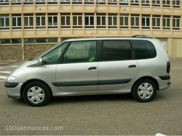 Automobile